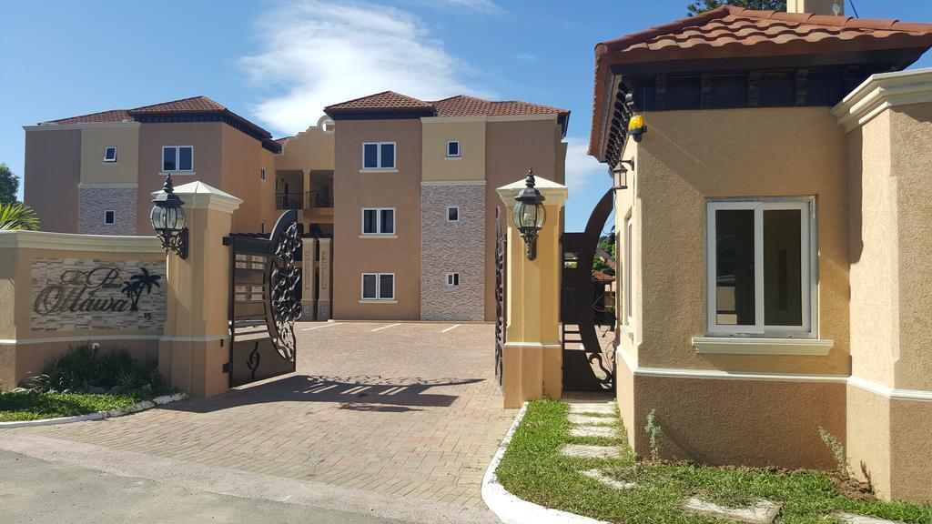 Apt 12, Executive Suites Ja - Palms Enfield Dış mekan fotoğraf